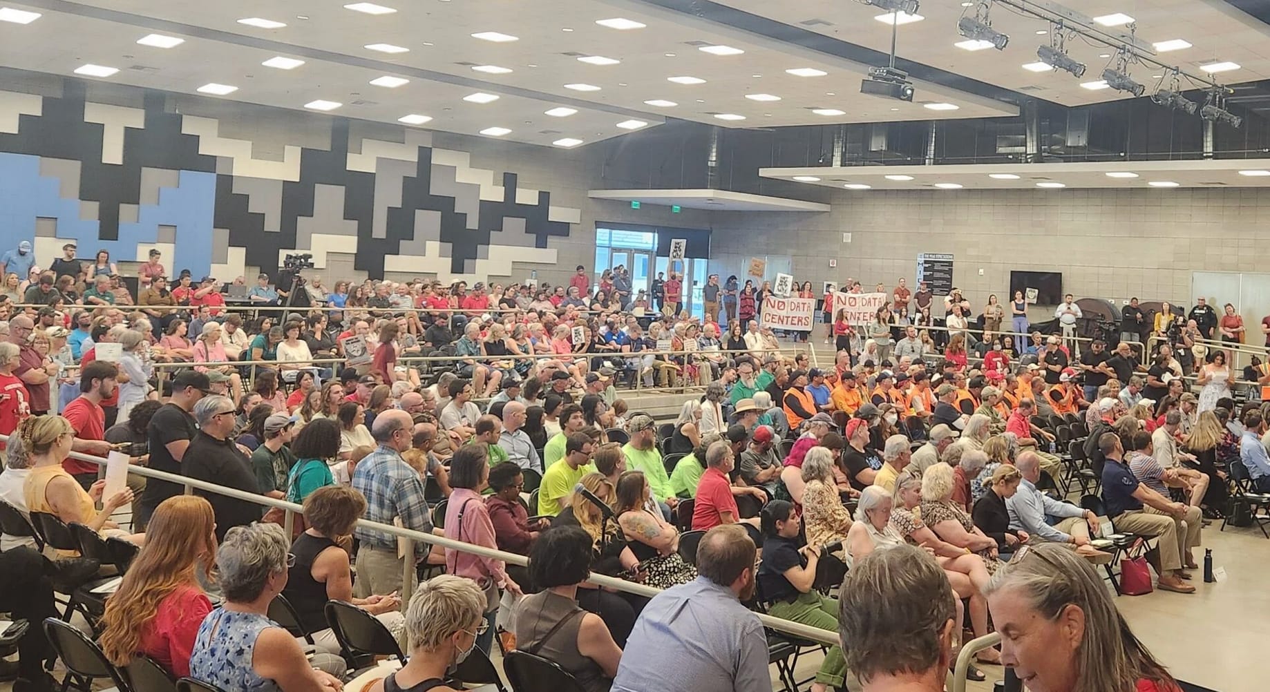 Community meeting on data centers